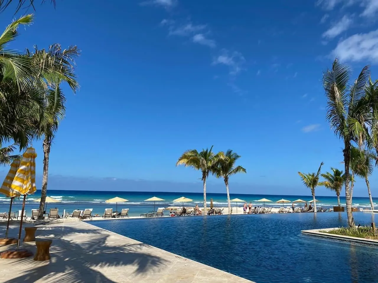 Inn Hospitality Expert Bts 4 - Pool Beach & Bar Montego Bay