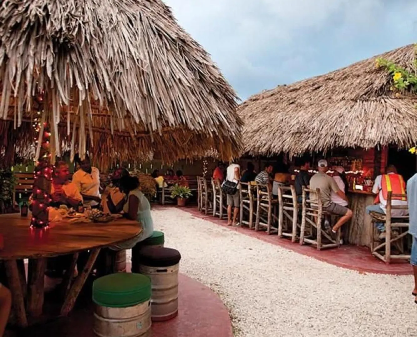 Inn Hospitality Expert Bts 4 - Pool Beach & Bar Montego Bay