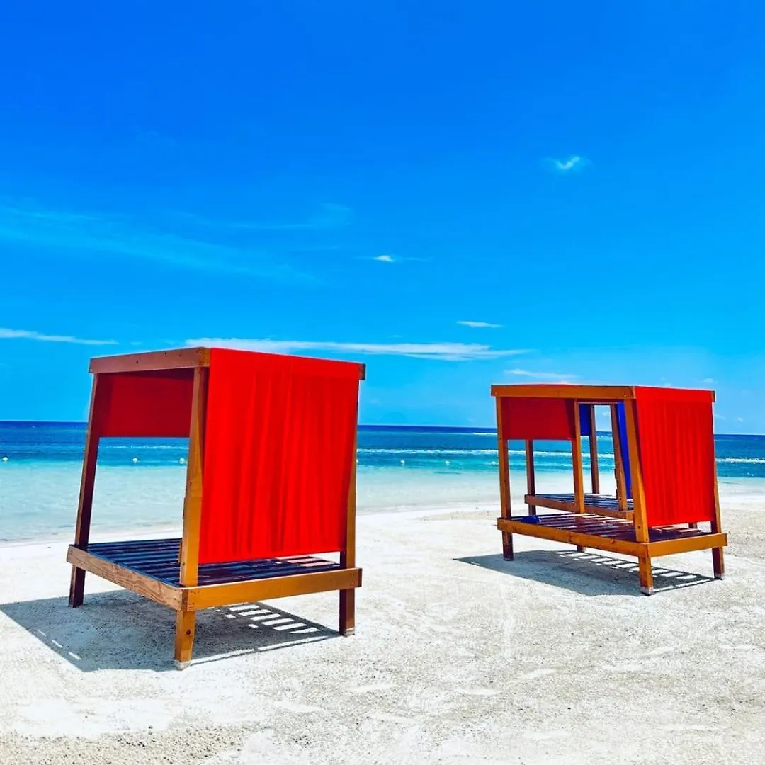 Hospitality Expert Bts 4 - Pool Beach & Bar Montego Bay