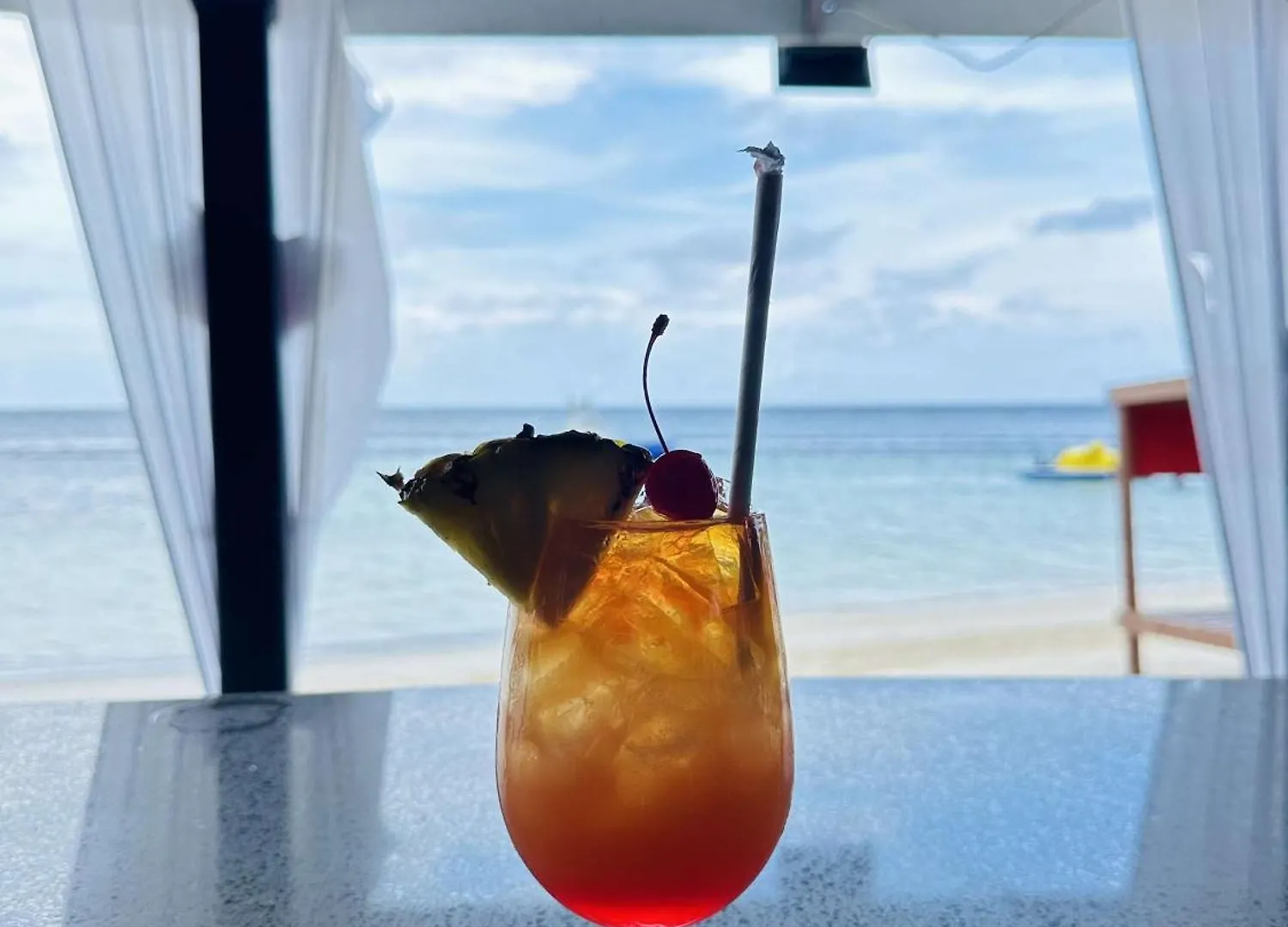 Hospitality Expert Bts 4 - Pool Beach & Bar Montego Bay Inn