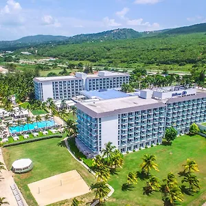 Hilton Rose Hall & Бухта Монтего