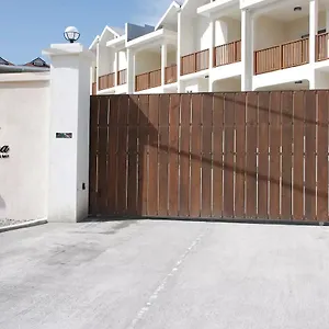 Luxury 2br Facing W/pool #4 Holiday home